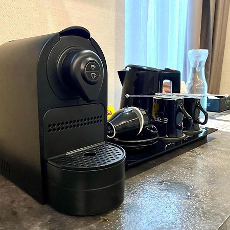 Erian Hotel Джакарта Экстерьер фото